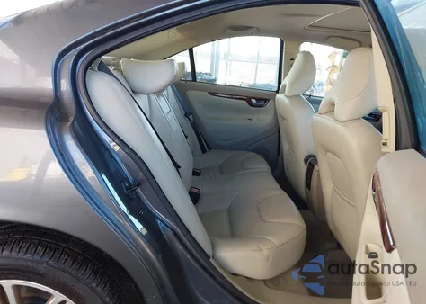 2007 Volvo S60 2.5T из США, поврежденный, VIN YV1RH592872603126